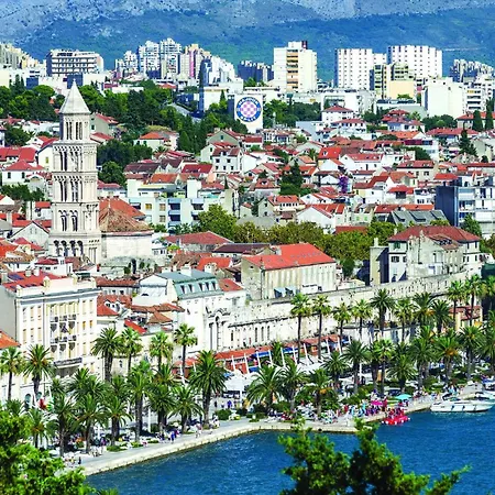 Beautiful In With Wifi Apartman Split
