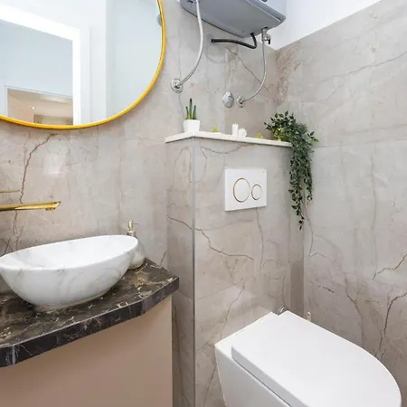 公寓 Awesome In With Wifi