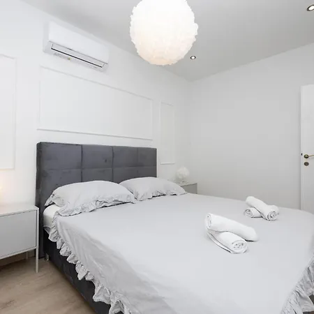 Awesome In With Wifi 公寓