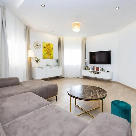 شقة Beautiful In With Wifi سبليت